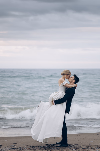 Astora Studio wedding photos showcase on Instagram