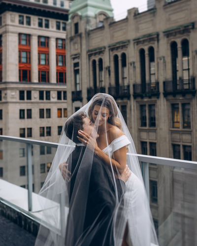 Astora Studio wedding photos showcase on Instagram