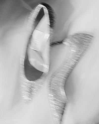 Astora Studio wedding photos showcase on Instagram