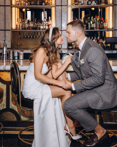 Astora Studio wedding photos showcase on Instagram