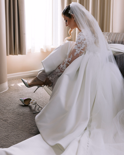 Astora Studio wedding photos showcase on Instagram