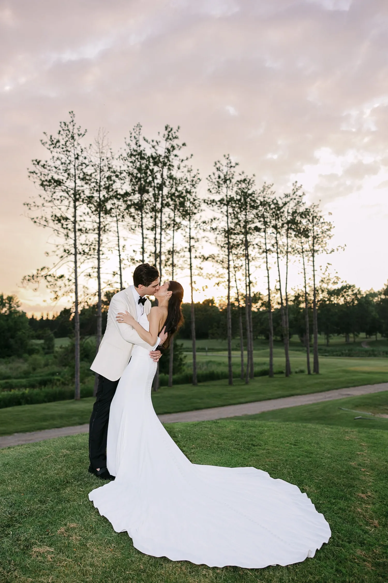 Refined couple portrait at Whistlebear Golf Club