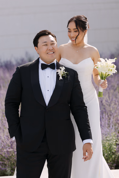 Couple posing at Aga Khan Museum