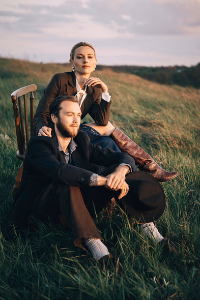 Blue Mountain couple photo
