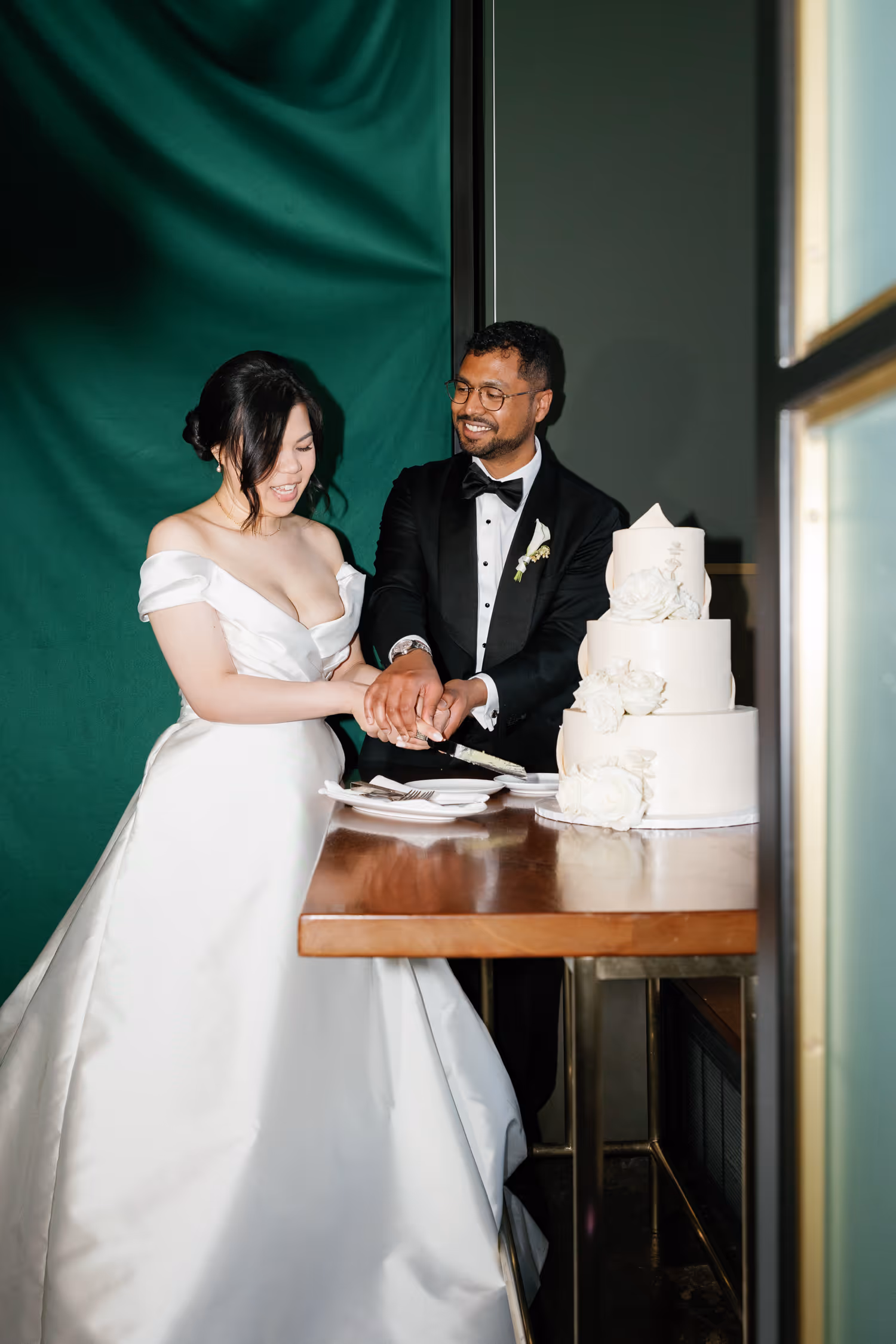 Luxury Canoe Restaurant wedding photo