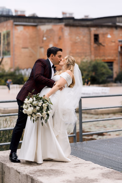 couple at Evergreen Brickworks