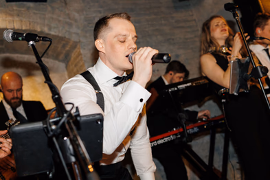 George restaurant wedding band and music performance