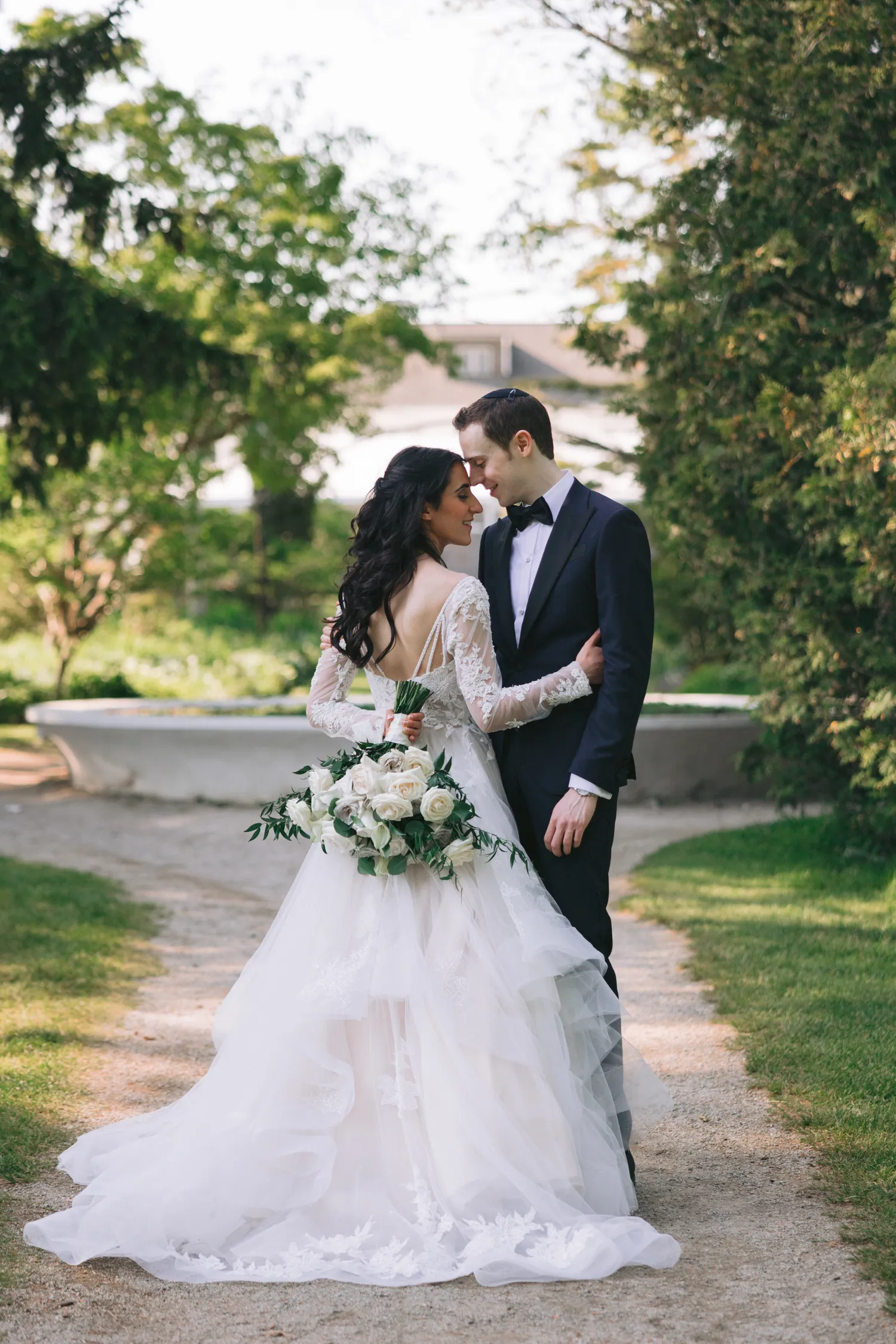 Luxury Guild Inn Estate Toronto wedding photo