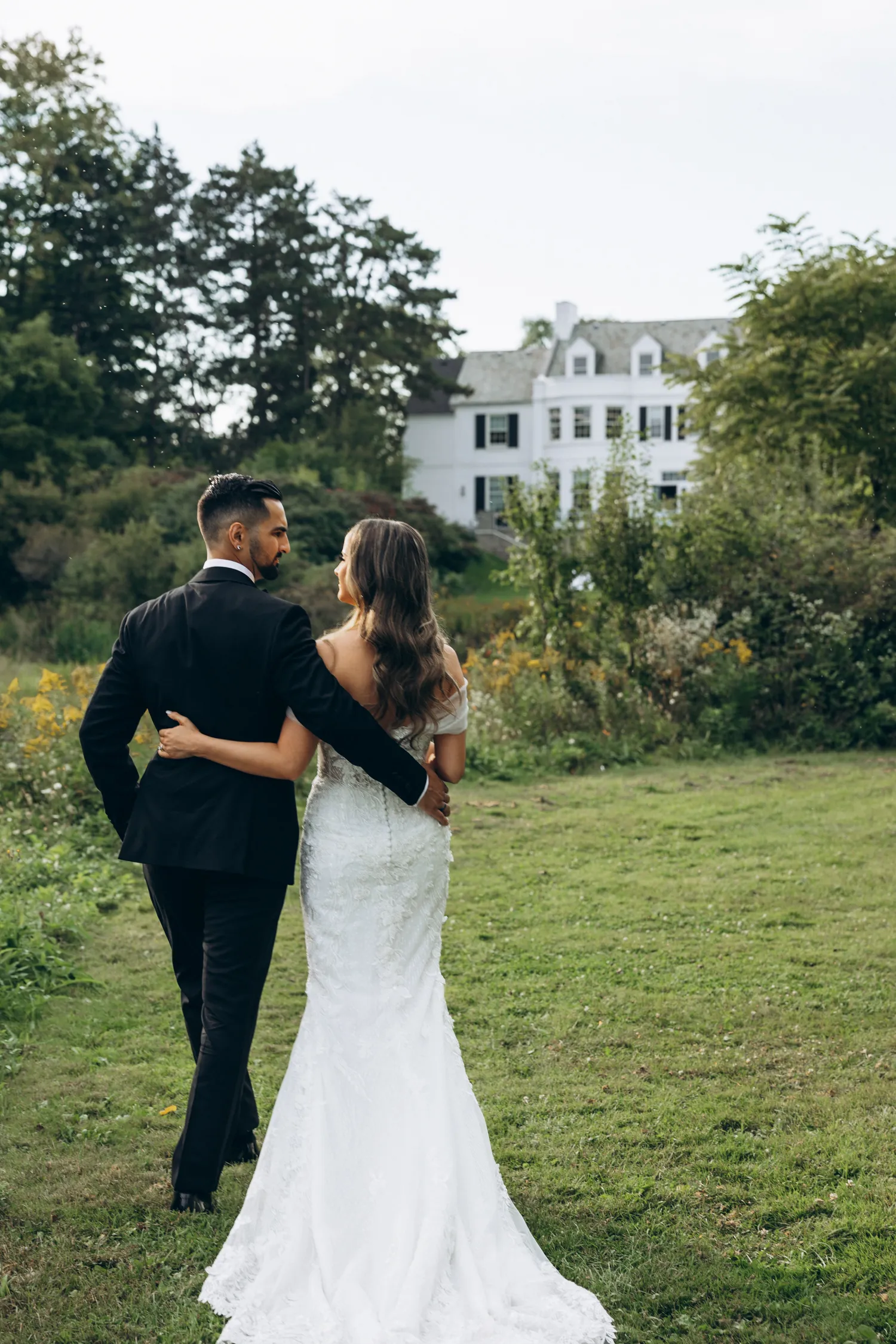 Luxury Harding Waterfront Estate Toronto wedding photo