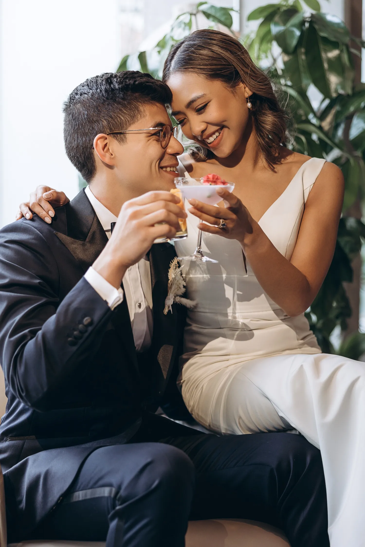 1 hotel toronto bar wedding photo by Astora Studio