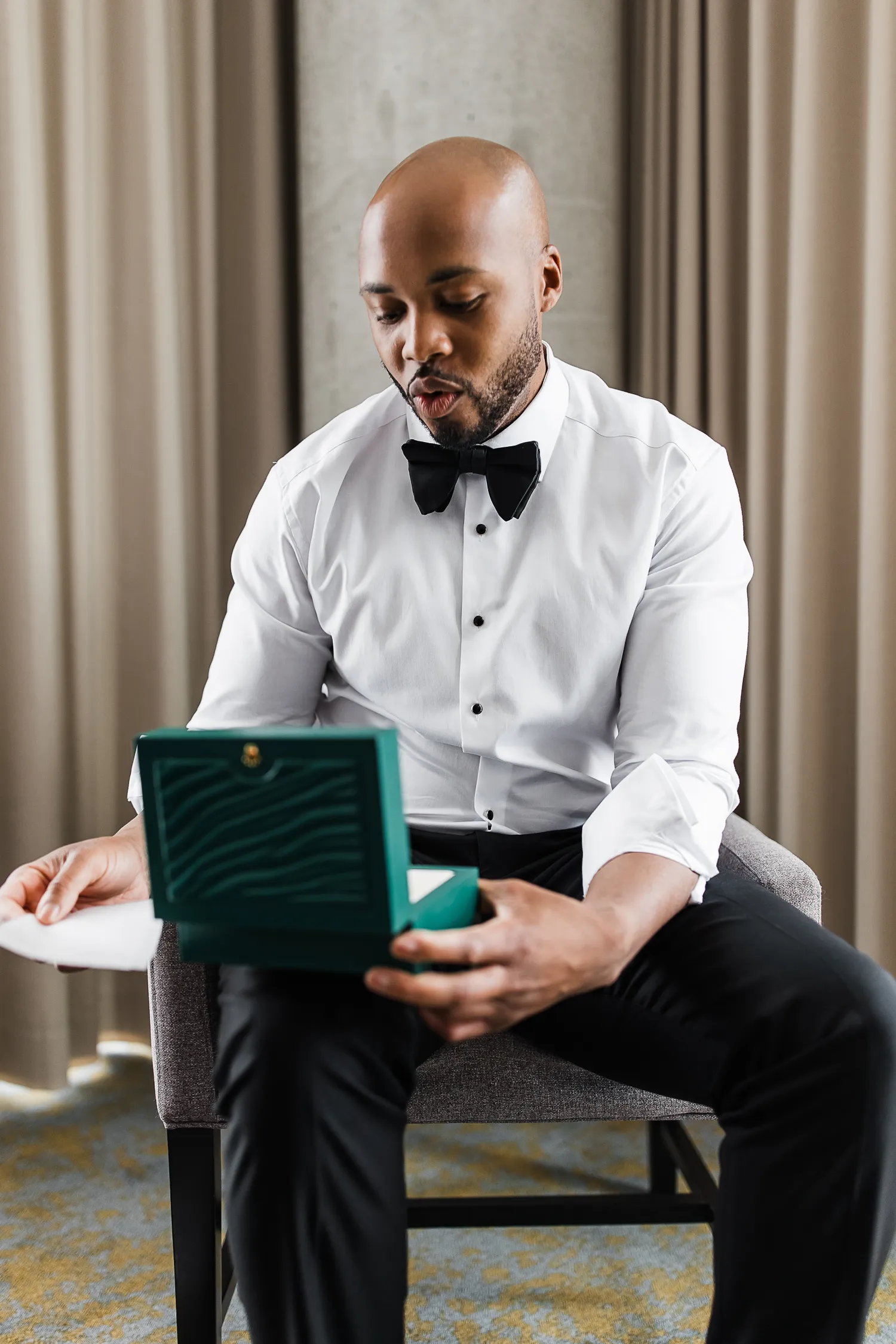 groom getting ready at Hotel X Toronto