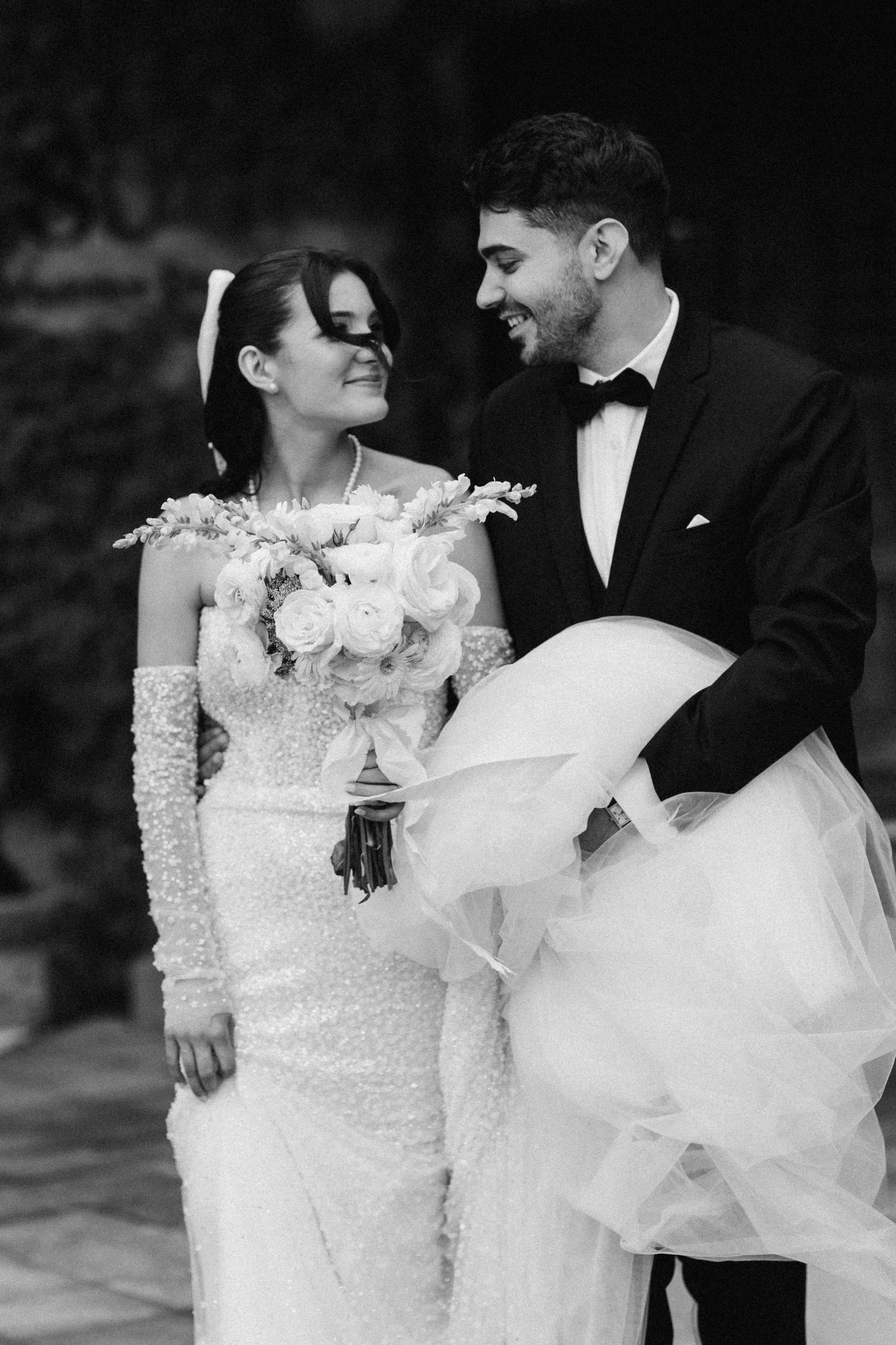 Elegant wedding photography by Astora Studio