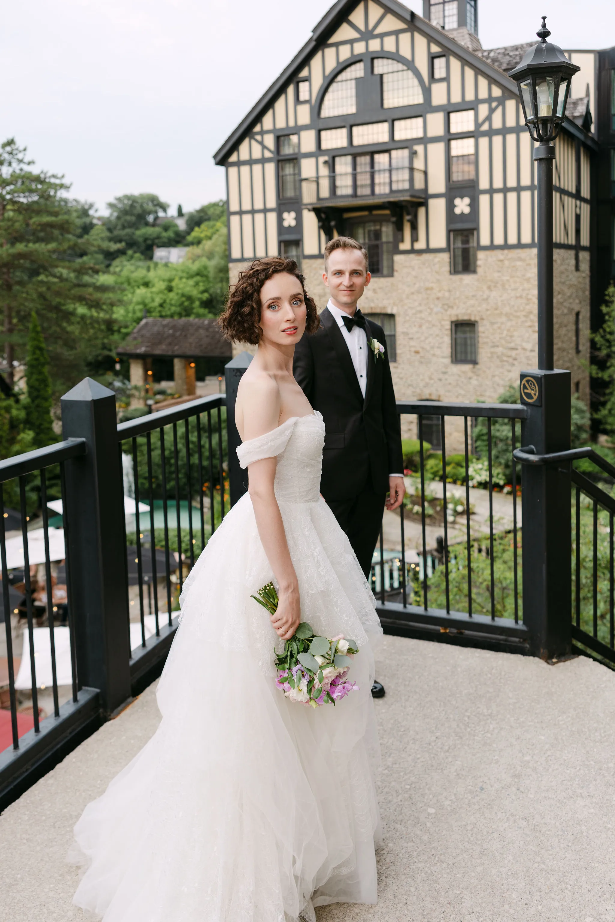 Elegant wedding photography by Astora Studio