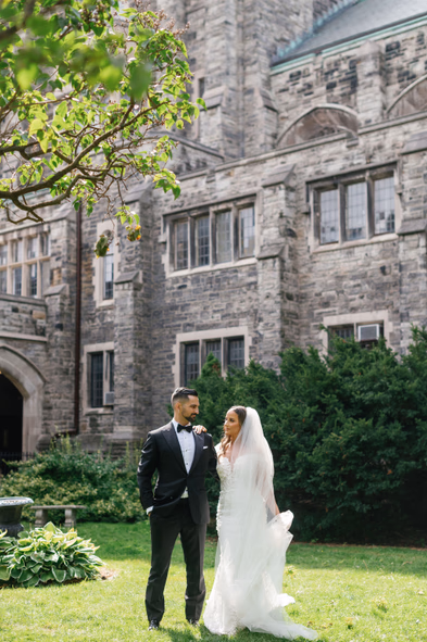 uoft wedding couple photo