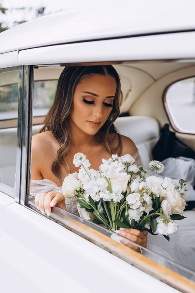 harding waterfront estate bride car