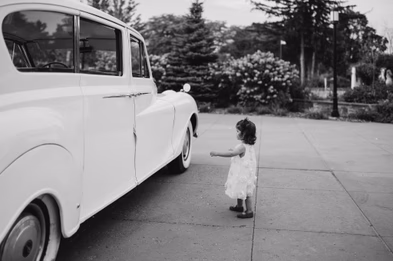 harding waterfront estate vintage car