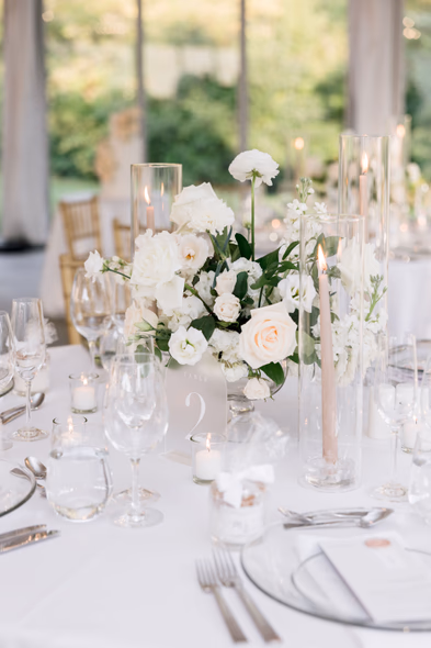 harding waterfront estate reception flowers