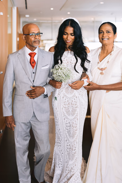 Art Gallery of Ontario (AGO) wedding photo