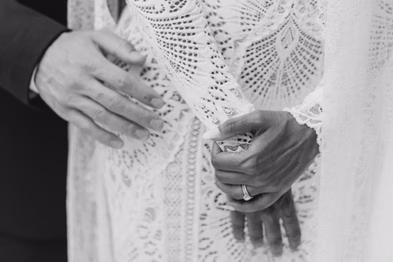 bride and groom picture | Astora Studio