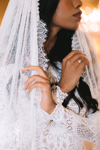 Leña Restaurante bride portrait