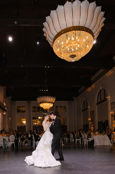 Elegant first dace at Liberty Grand