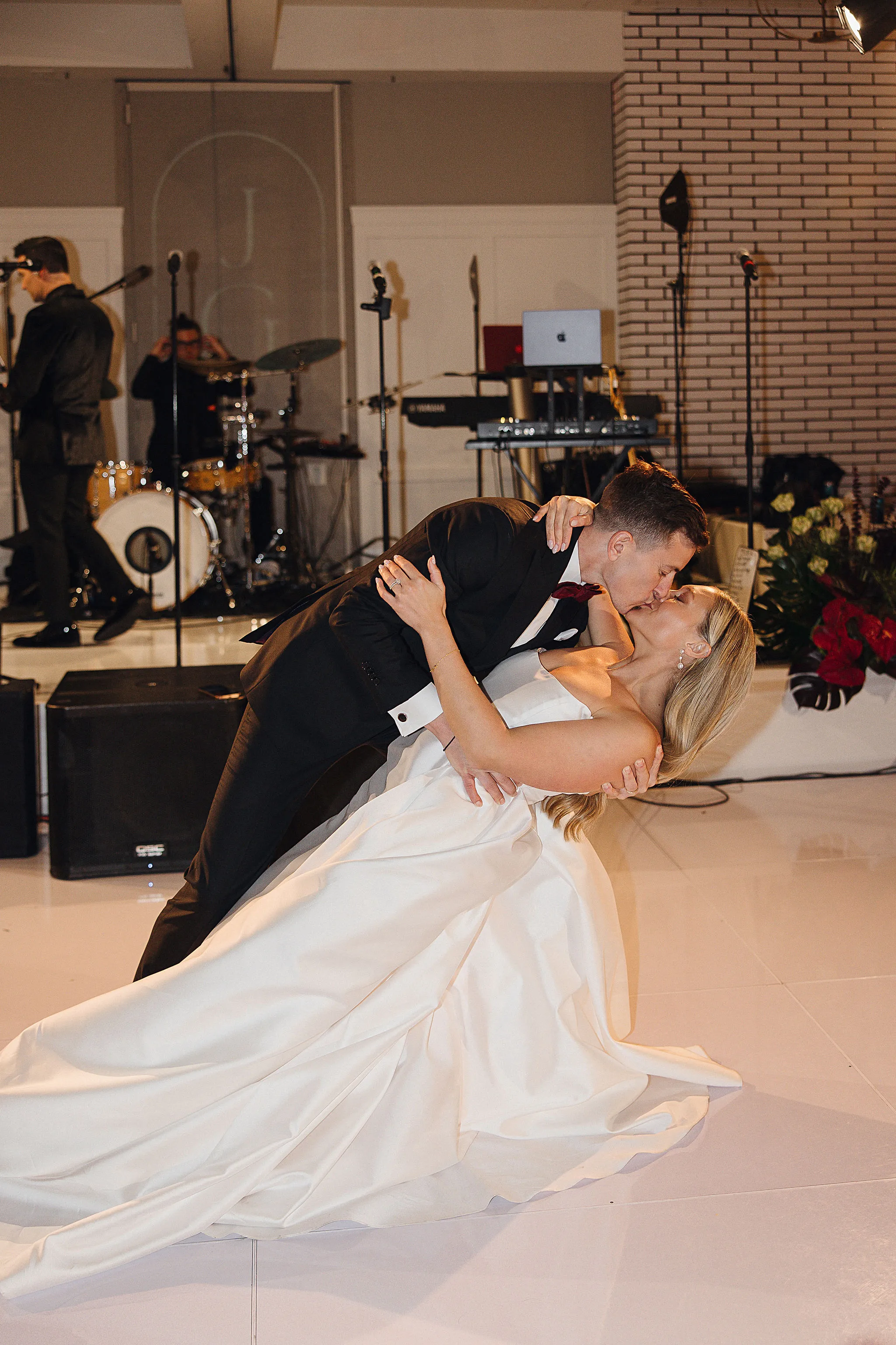 Romantic couple moment captured at Lido House Newport Beach wedding