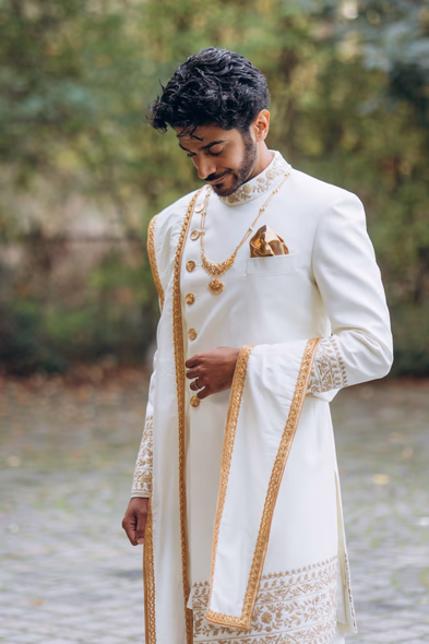 Groom portrait before Tamil Hindu wedding ceremony at Madison Greenhouse
