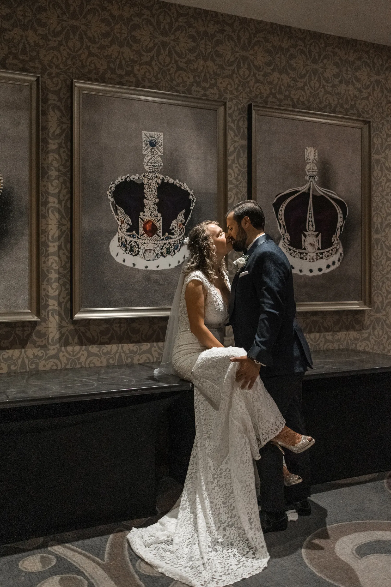 Wedding photography at Omni King Edward Hotel Toronto 