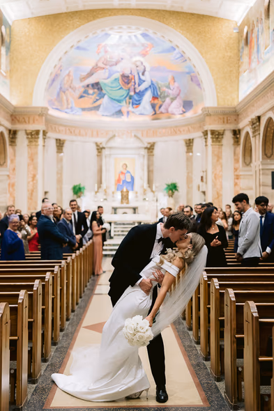 Elegant bride at One King West hotel