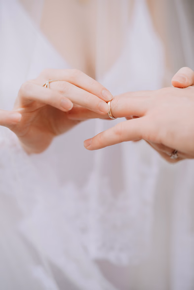 Toronto wedding photos at Osgoode Hall