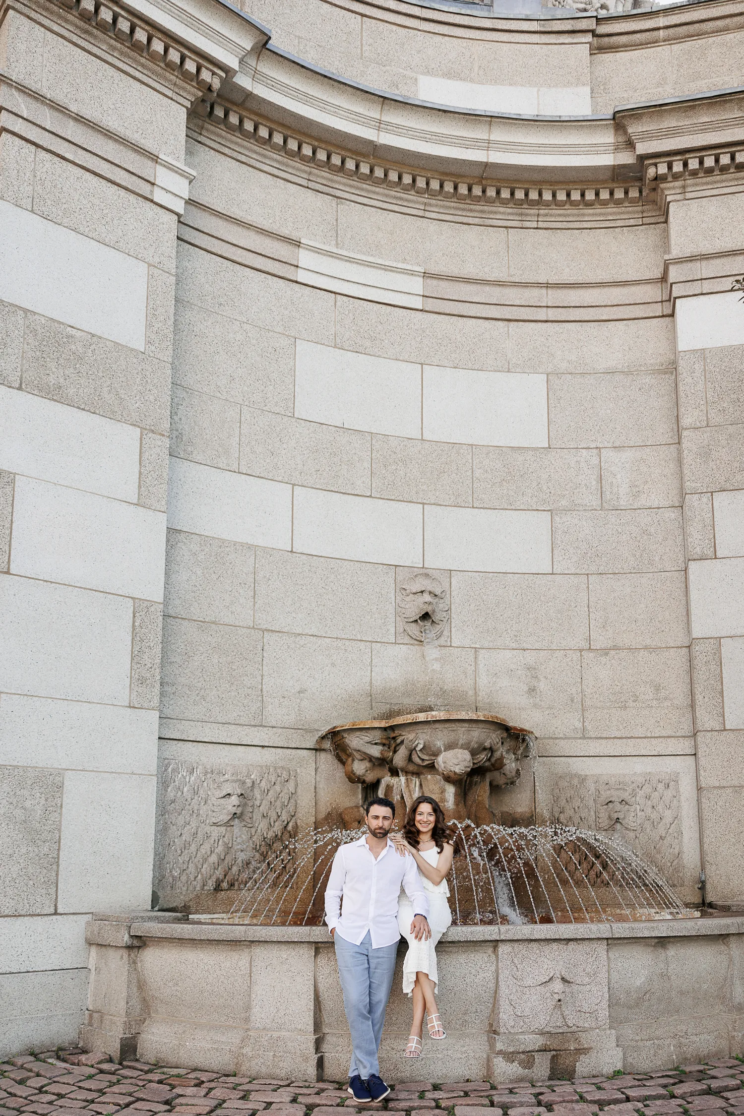 Iconic Princes Gates engagement photos