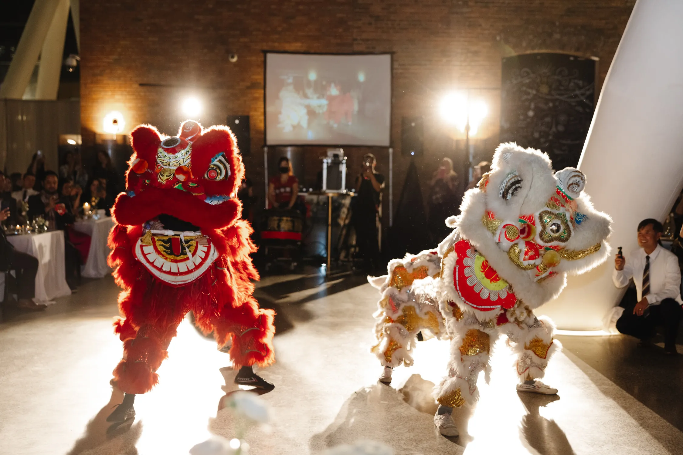 lion dancers at ricarda’s wedding toronto