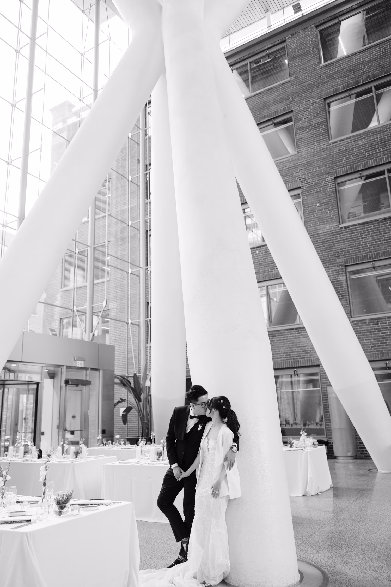 Modern Wedding Photography at Ricarda's Restaurant