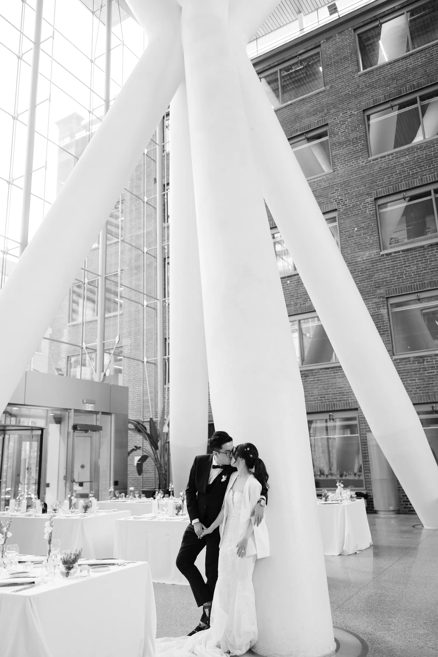 Modern Wedding Photography at Ricarda's Restaurant
