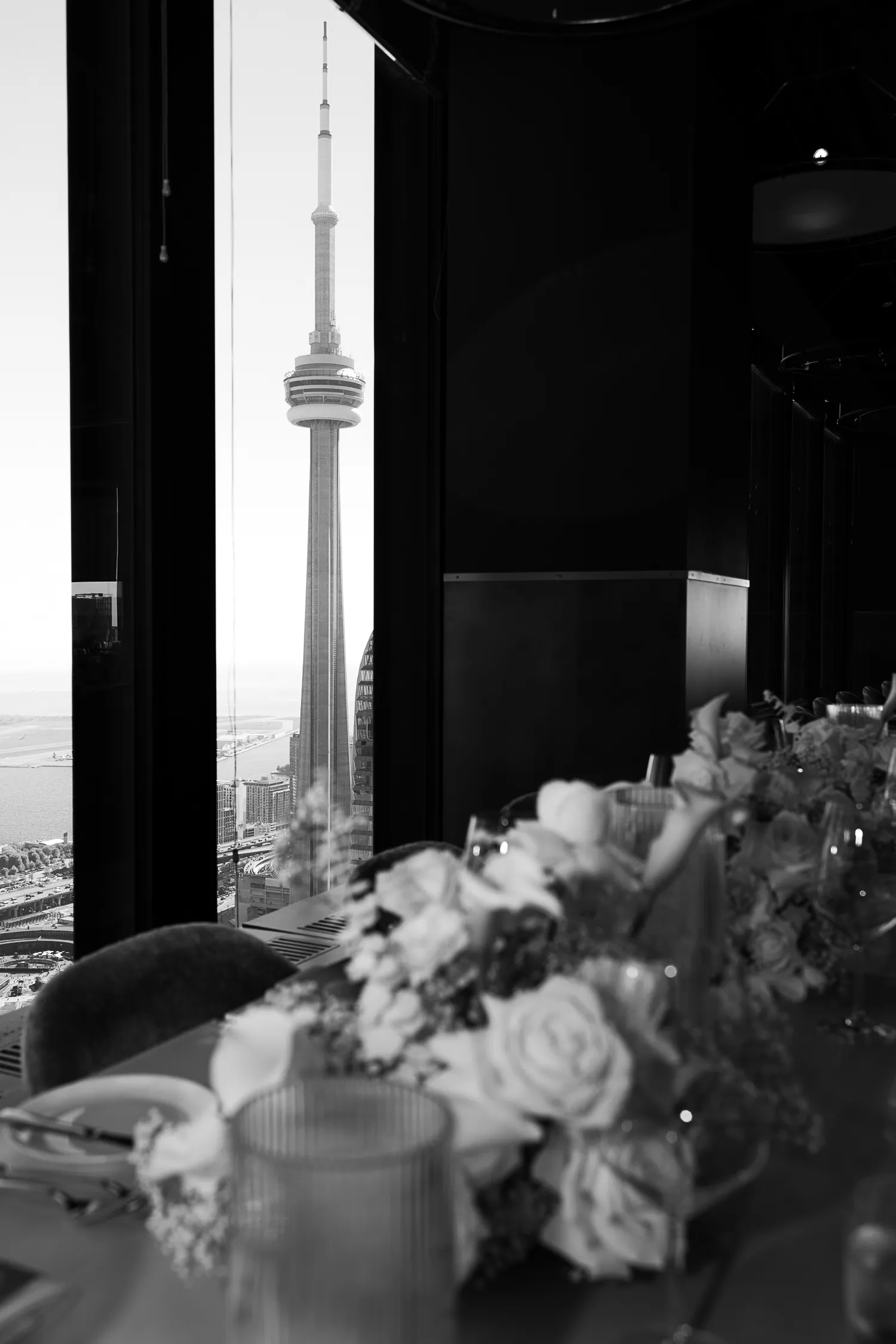 Canoe Restaurant wedding picture