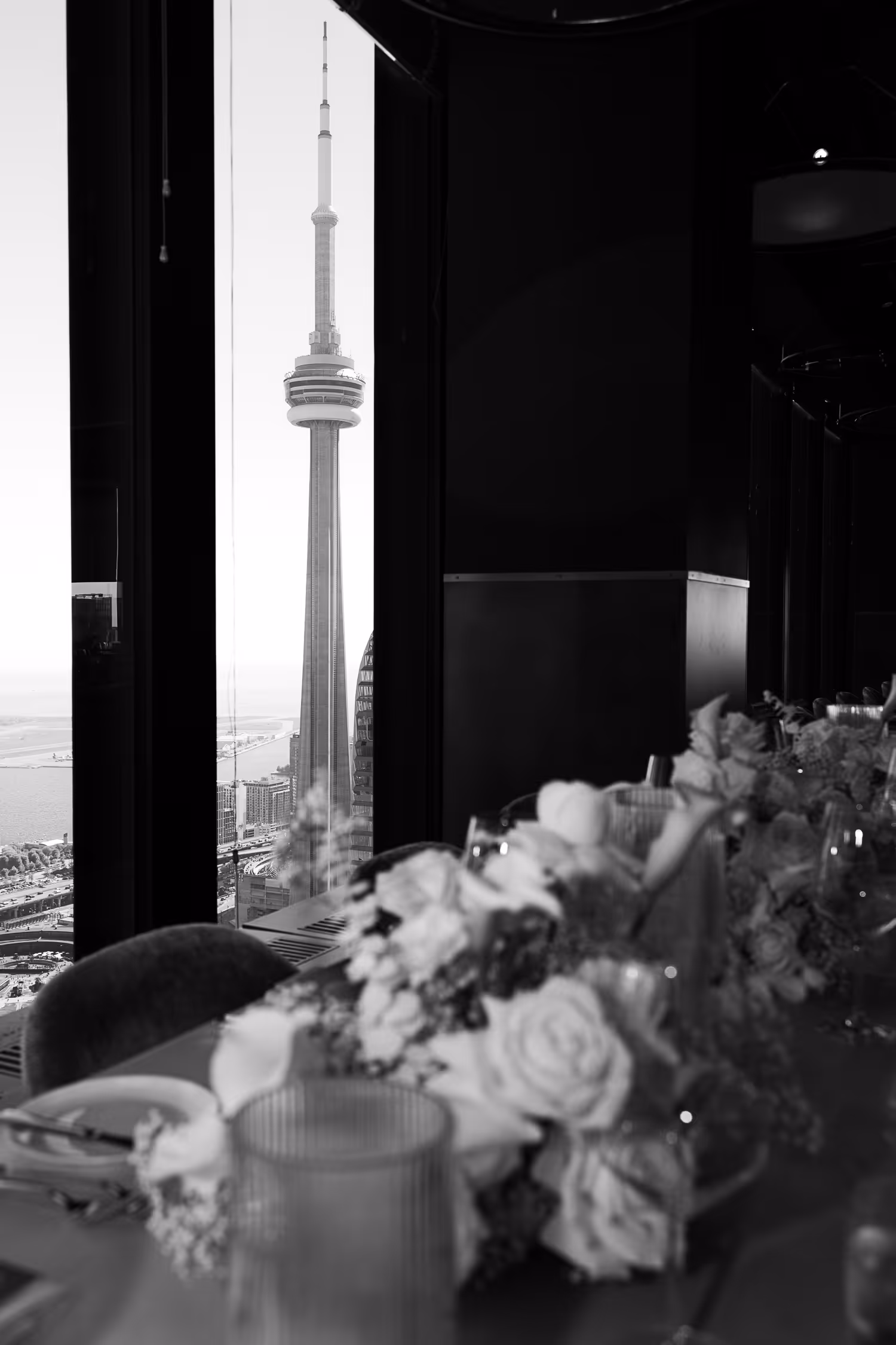 Canoe Restaurant wedding picture