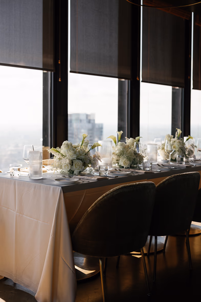 wedding day at Canoe Restaurant