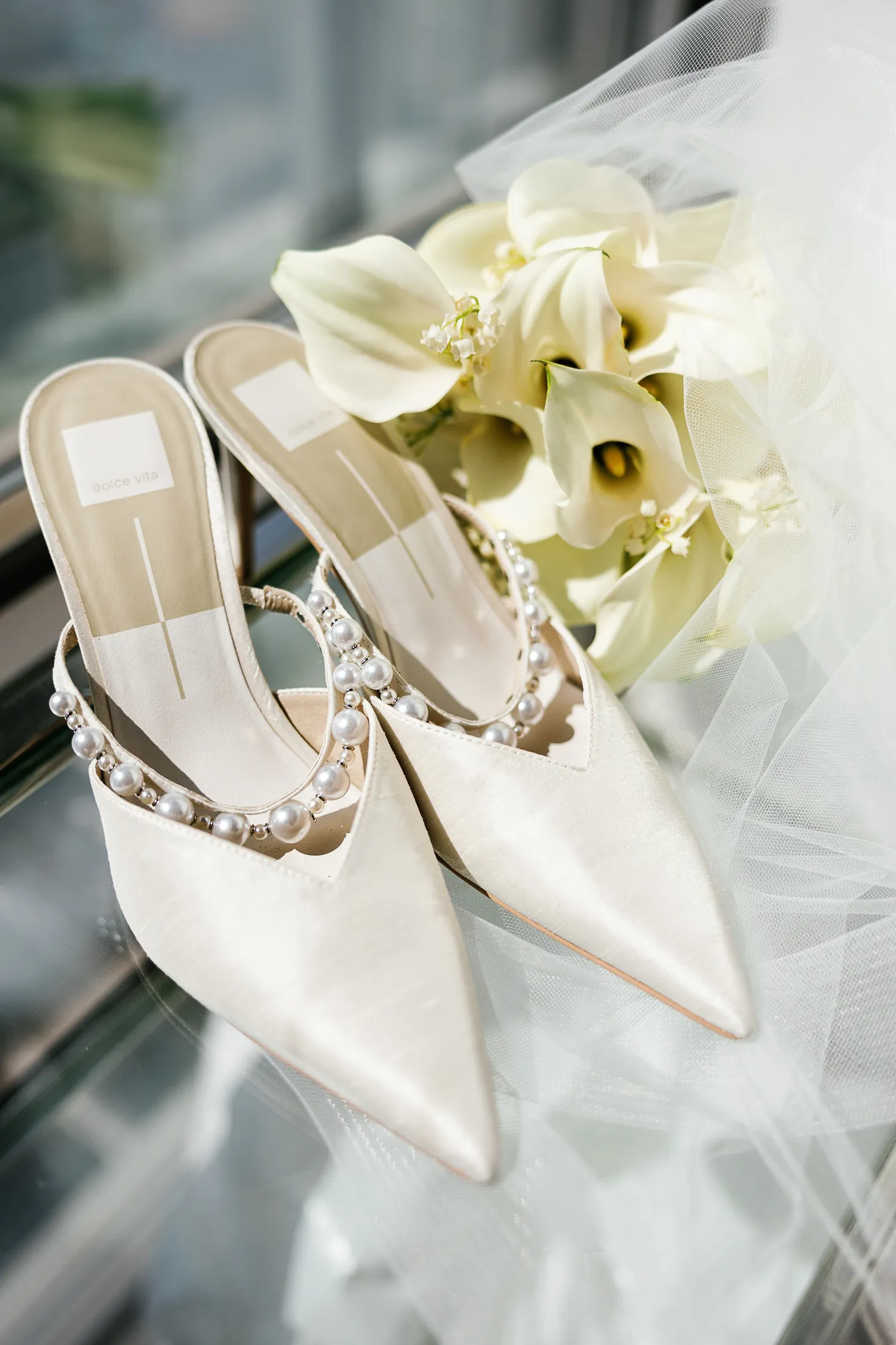 wedding shoes photo