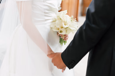 Canoe Restaurant couple