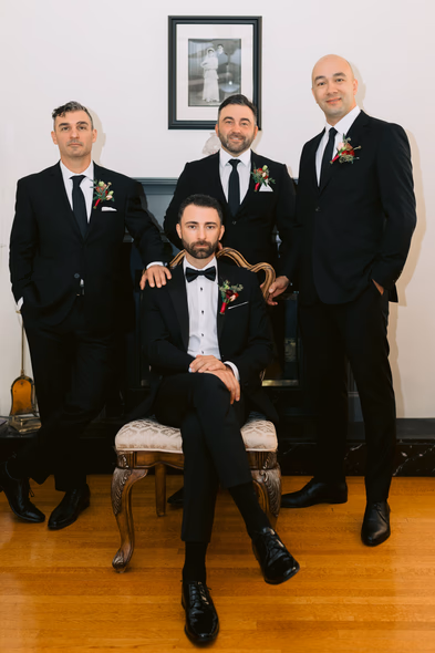 Editorial wedding photographer capturing stunning moments